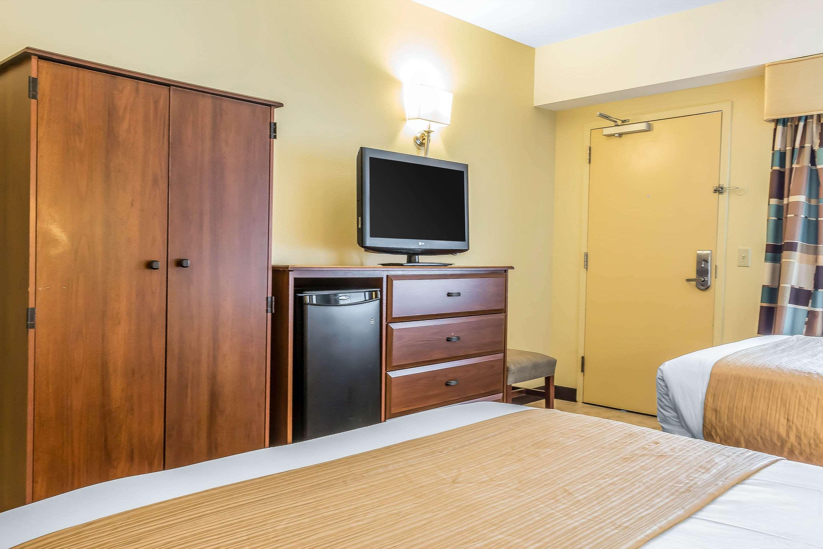 Quality Inn Flamingo Atlantic City Exterior photo